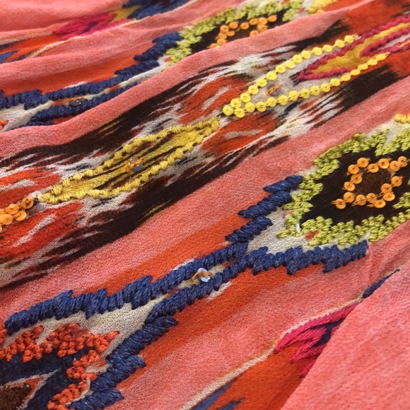 Embellished Blouse - Picture 12 of 12